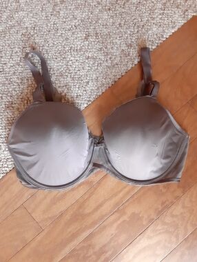 Felina Paramour Underwire Lightly Padded Bra size 40DDD